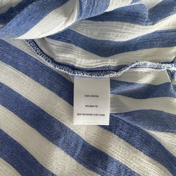 Rayon white and blue stripped long sleeve button up blouse - Picture 1 of 4